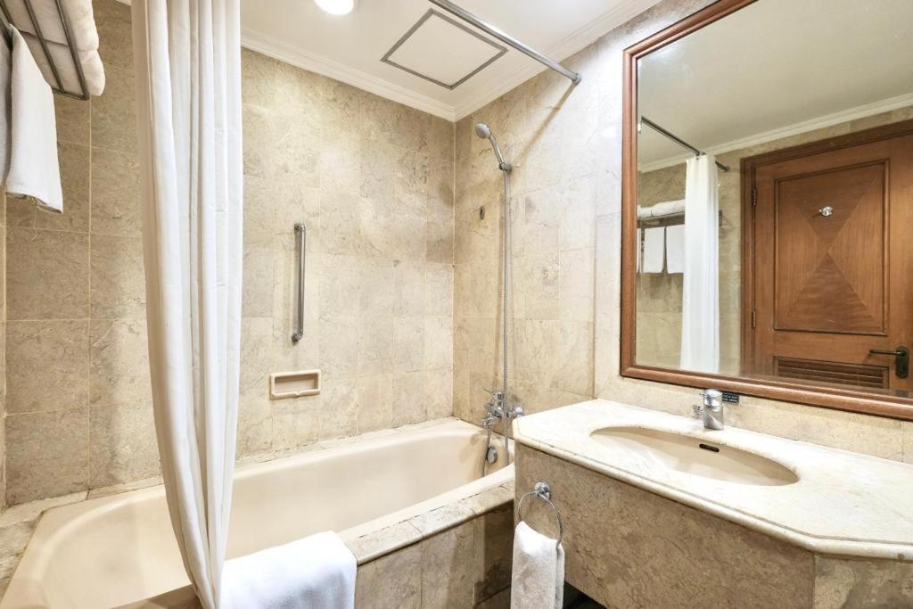 Hotel Loman Park Yogyakarta Pakualaman